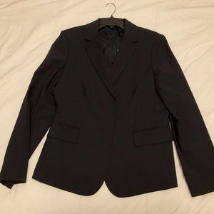 Womens Theory Carissa Blazer and Pants Suit in Navy, Size 12. NWT